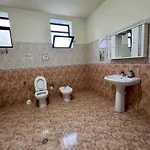 بيت شباب Blissful Family And Cozy
