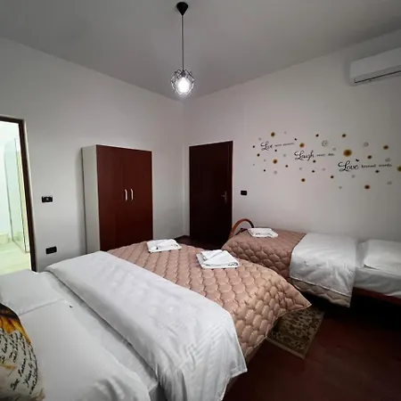 Blissful Family And Cozy * Shkodra