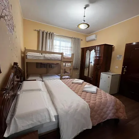 Blissful Family And Cozy Hostel Shkodra