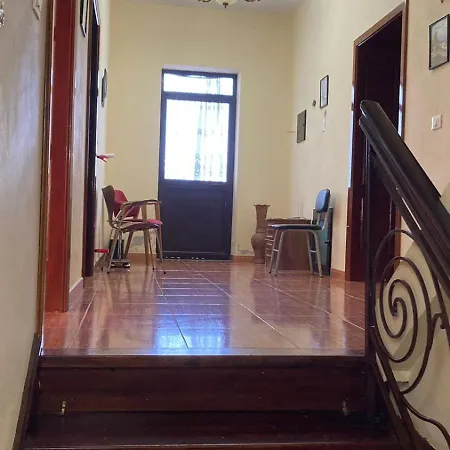 Hostel Blissful Shkoder