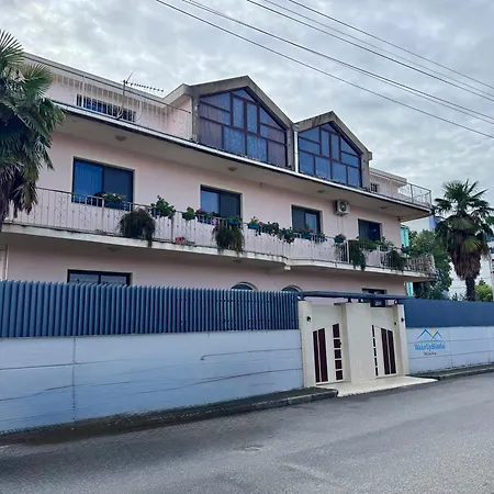 Blissful Hostel Szkodra